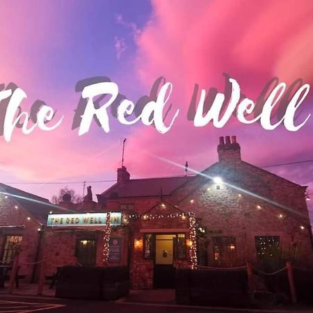 ברנרד קאסל The Redwell Inn מראה חיצוני תמונה