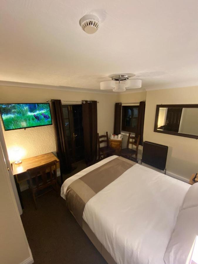 ברנרד קאסל The Redwell Inn מראה חיצוני תמונה