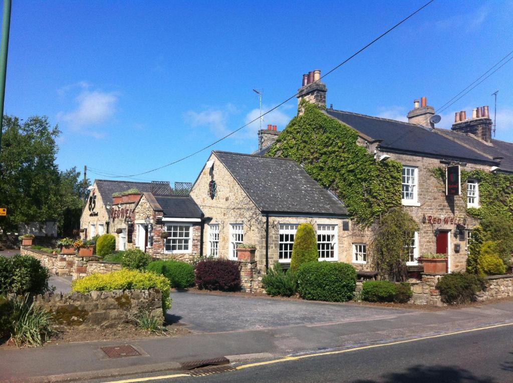 ברנרד קאסל The Redwell Inn מראה חיצוני תמונה